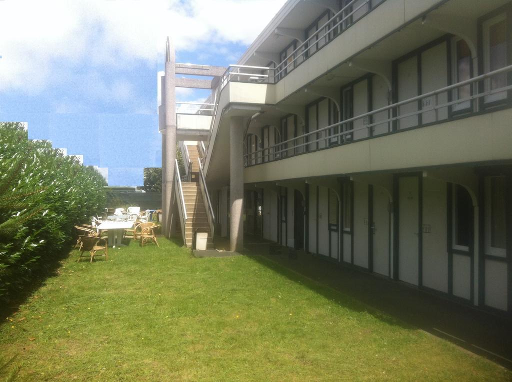 Nouvelle Classe Hotel Châtellerault Buitenkant foto