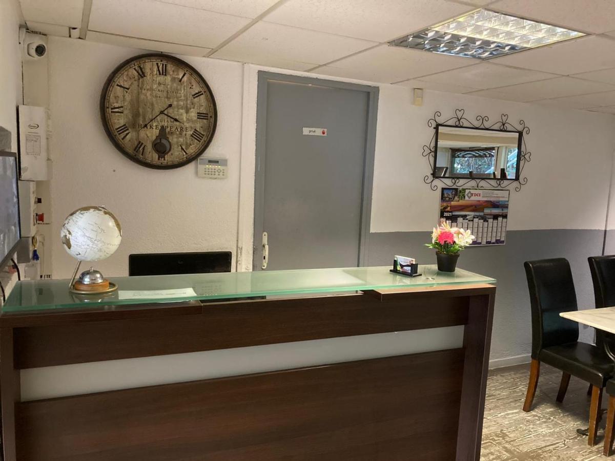 Nouvelle Classe Hotel Châtellerault Buitenkant foto