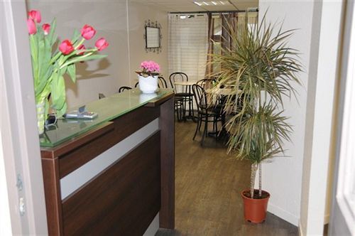Nouvelle Classe Hotel Châtellerault Buitenkant foto